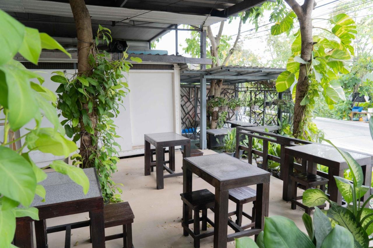 Apartment Baanrim Salaya Bangkok